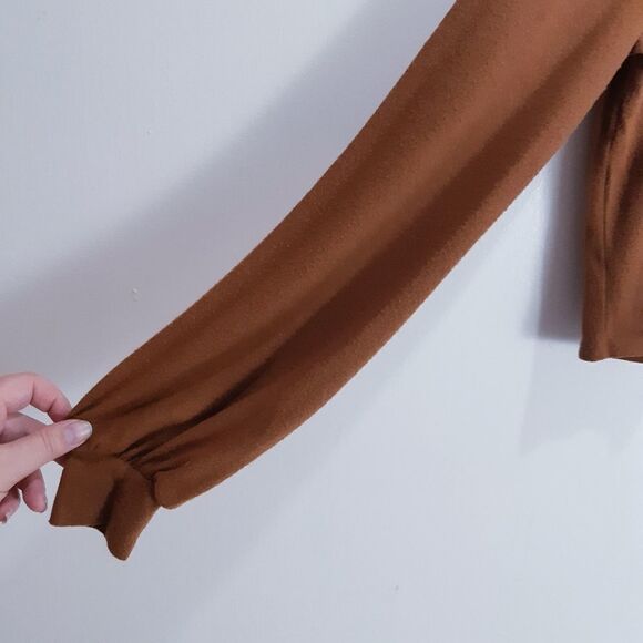 Soft Autumnal Brown Cropped Mock Neck Sweater - Picture 5 of 7
